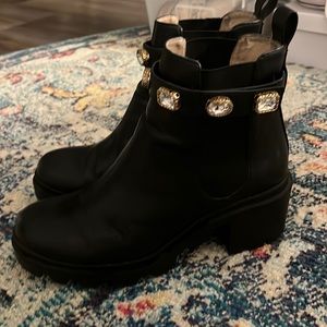 GUC Steve Madden “Amulet” Booties SZ 10 Black